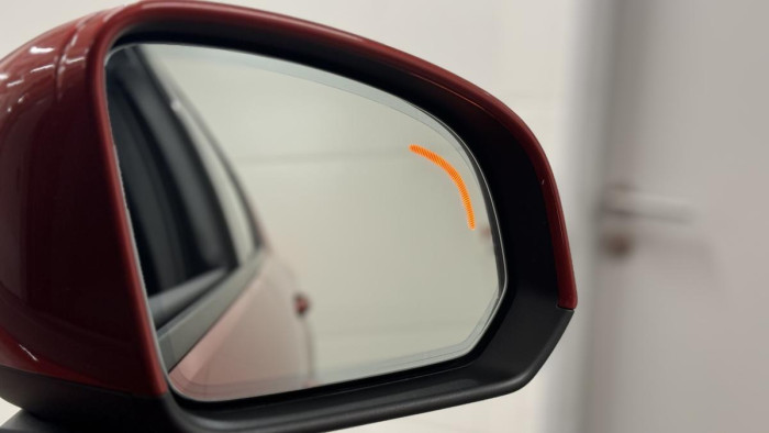 Volvo XC40 T3 MOMENTUM AUT REZERVACE 1.5 Momentum