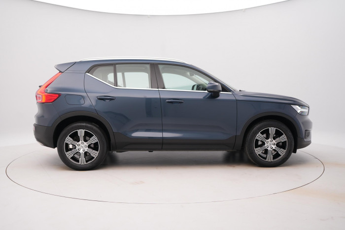 Volvo XC40 T4 AWD INSCRIPTION REZERVACE