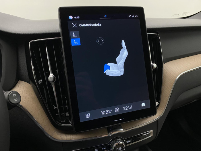 Volvo XC60 B5 AWD AUT DARK PLUS