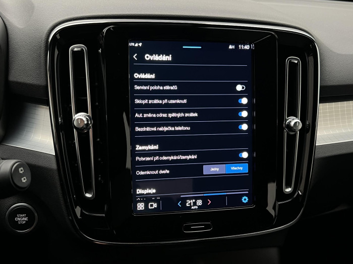 Volvo XC40 B4 AWD CORE AUT