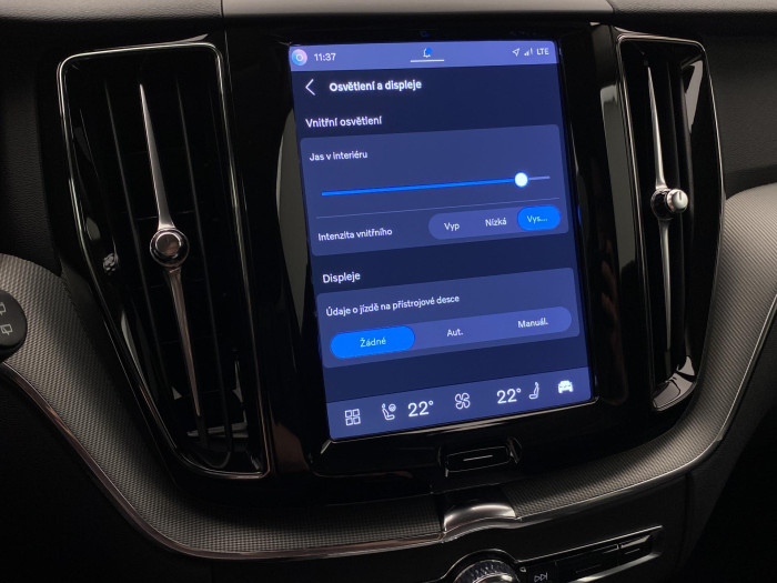 Volvo XC60 B5 AWD CORE AUT