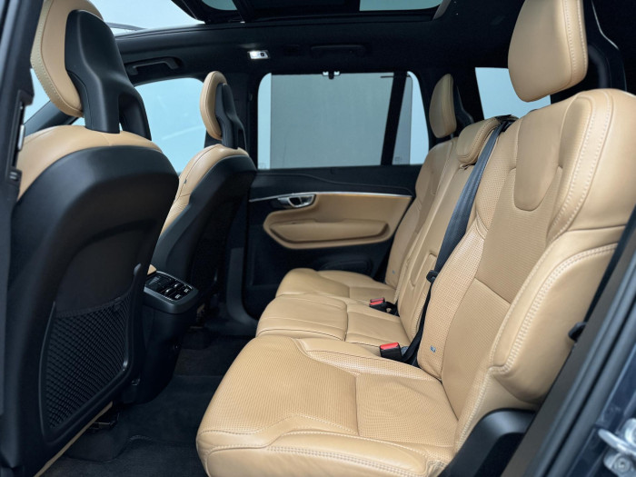 Volvo XC90 B5 AWD INSCRIPTION CZ 7M