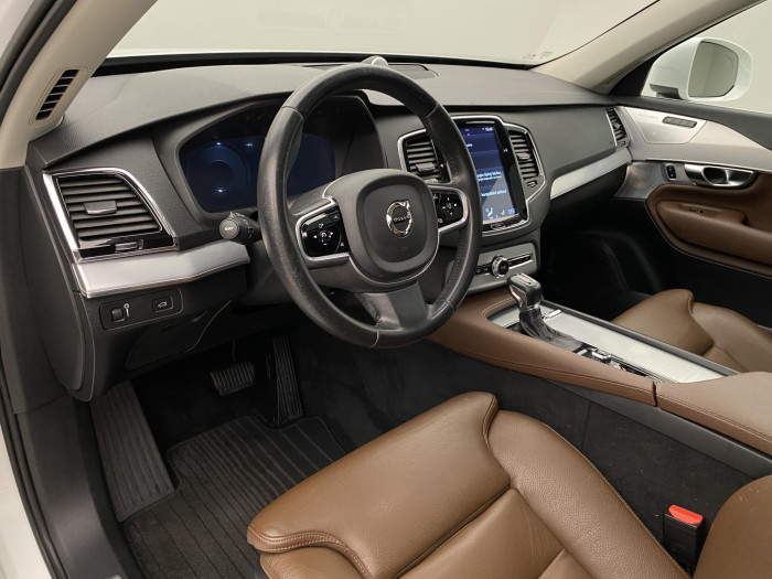 Volvo XC90 T6 AWD MOMENTUM AUT 2.0 Momentum