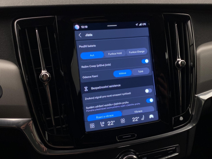 Volvo V90 T6 AWD PLUG-IN BRIGHT PLUS