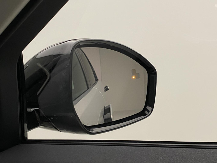 Land Rover Range Rover Evoque D200 DYNAMIC SE AWD AUT 2.0 d Dynamic SE