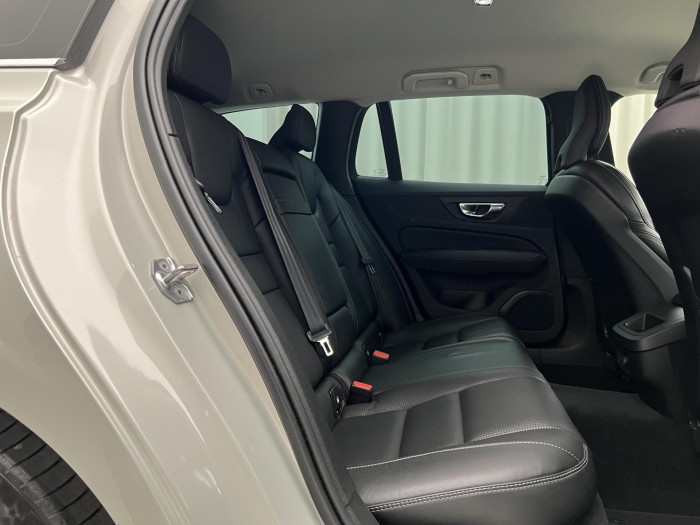 Volvo V60 T5 AWD INSCR. POLESTAR AUT CZ