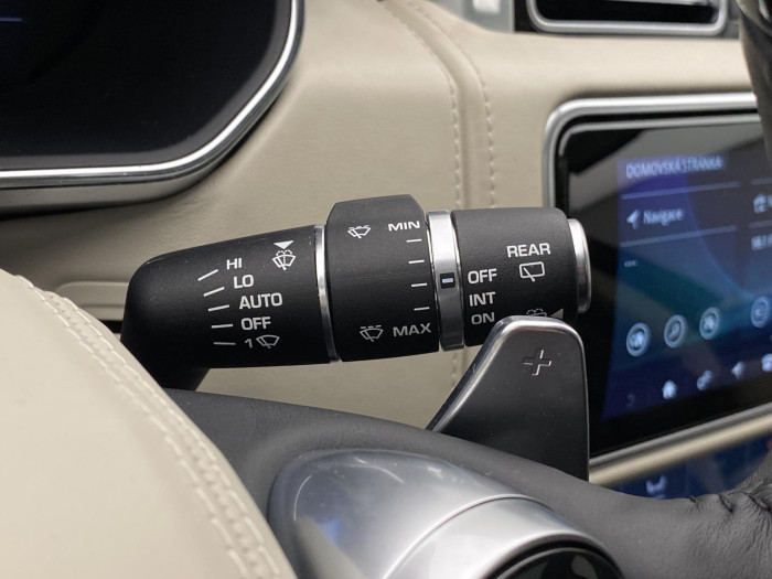 Land Rover Range Rover P525 AUTOBIOGRAPHY REZERVACE