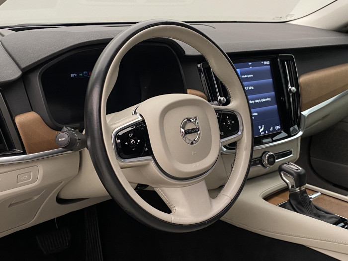 Volvo S90 T6 AWD INSCRIPTION AUT CZ