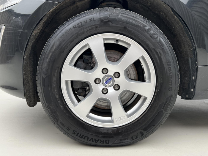 Volvo XC60 D4 AWD MOMENTUM AUT CZ 2.4 d Momentum