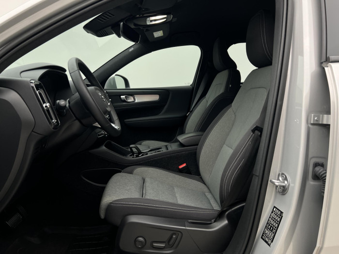 Volvo XC40 B3 CORE AUT CZ
