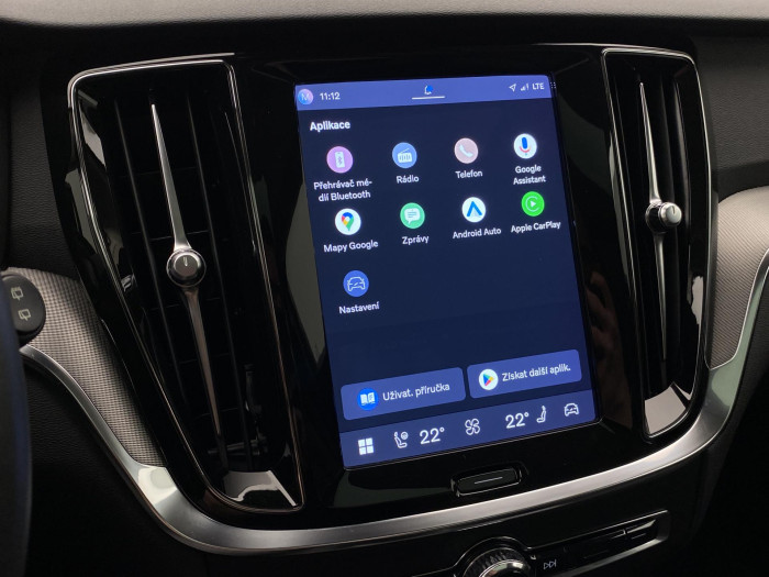 Volvo V60 T8 AWD RECHARGE DARK PLUS CZ