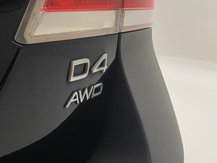 Volvo XC70 D4 AWD SUMMUM AUT CZ 2.4 d Summum