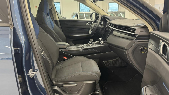 Lynk & Co 01 PHEV DCT AUT