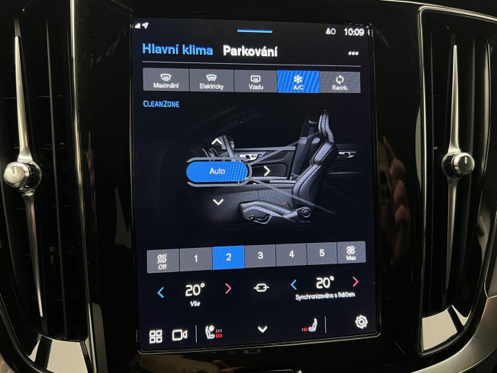 Volvo V60 B3 CORE AUT 1.maj.