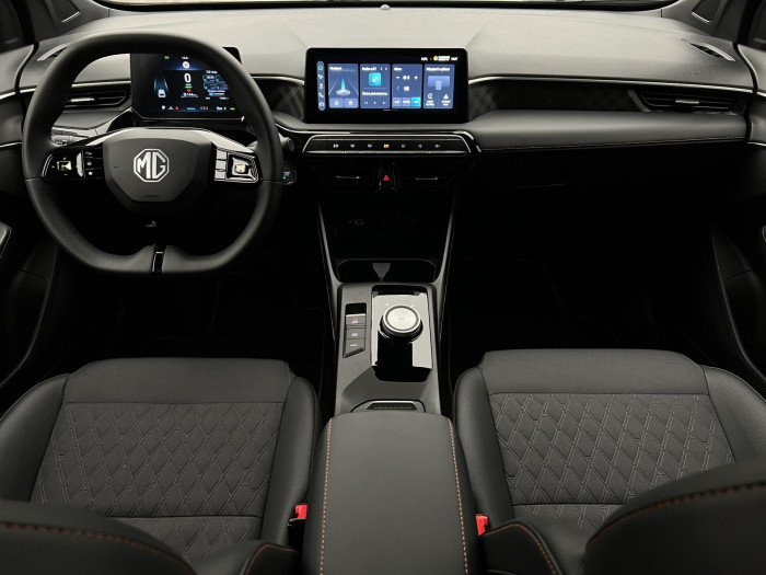 MG MG3 EXCLUSIVE HYBRID+ AUT CZ 1.maj 1.5 Exclusive