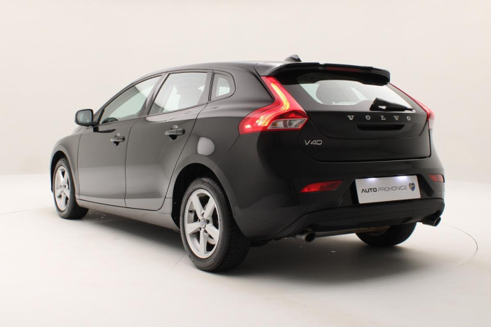 Volvo V40 D3 NAVIGACE AUT REZERVACE 2.0 d