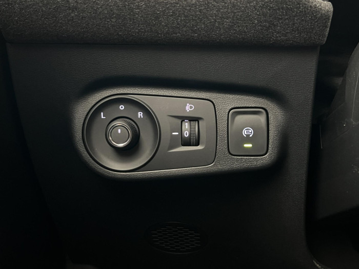 MG ZS 1.5 EXCITE CZ 1.maj.