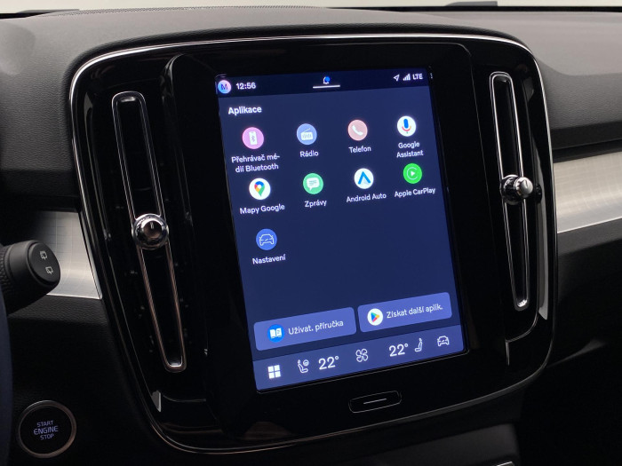 Volvo XC40 B3 DARK PLUS AUT CZ