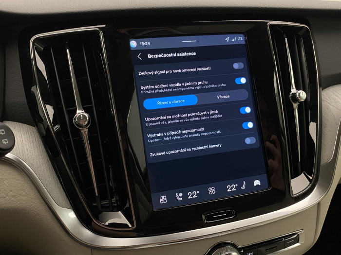 Volvo V60 B4 AUT BRIGHT PLUS