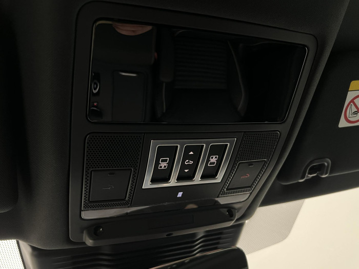 Land Rover Discovery D250 DYNAMIC HSE AWD AUT CZ 3.0 d Dynamic