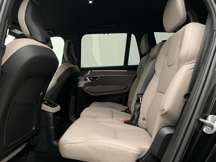 Volvo XC90 T8 AWD RECHARGE DARK PLUS AUT
