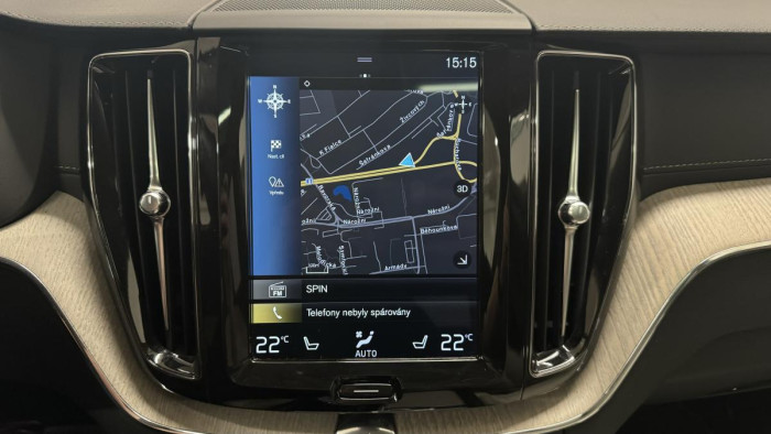 Volvo XC60 B5 AWD INSCRIPTION REZERVACE