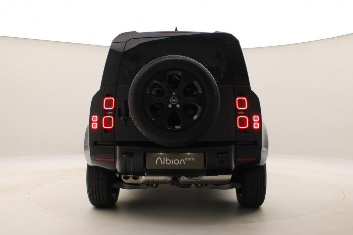 Land Rover Defender 110 D300 X-D HSE REZERVACE 3.0 d d