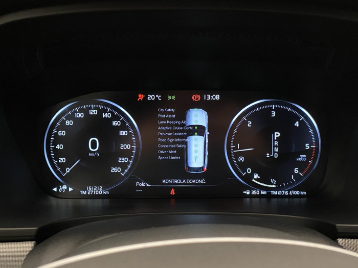 Volvo V90 CC D4 AWD MOMENTUM AUT 2.0 d CC CC Momentum