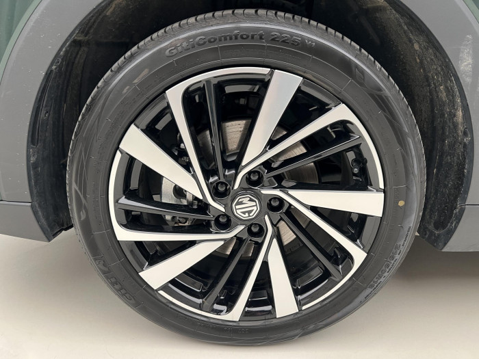 MG ZS 1.5 EXCLUSIVE HYBRID+ AUT CZ 1.5 Exclusive