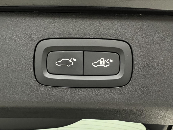 Lynk & Co 01 PHEV DCT AUT 1.maj.