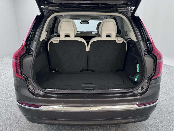 Volvo XC90 B5 AWD AUT BRIGHT ULTRA 7 míst