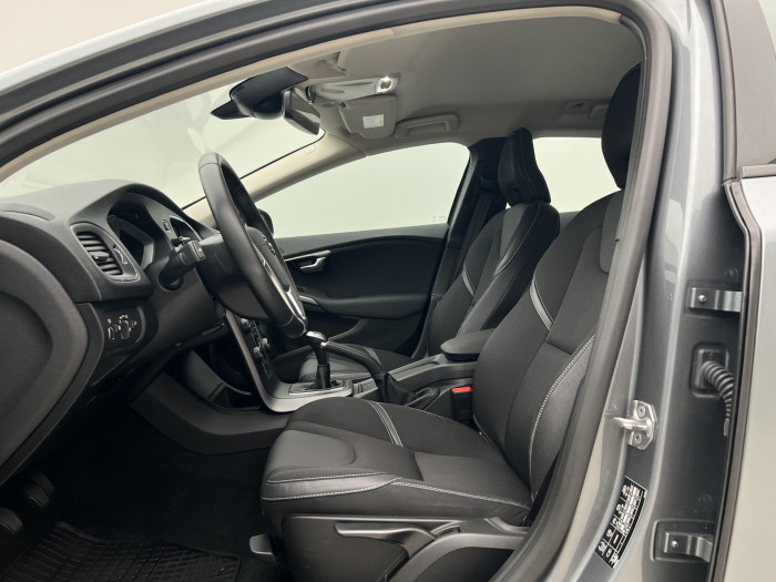 Volvo V40 D2 BLACK EDITION 2.0 d Edition