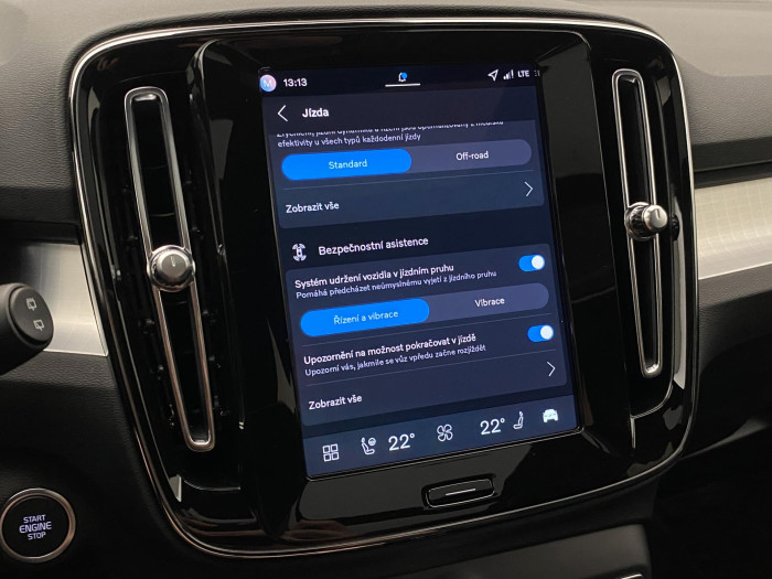 Volvo XC40 B3 AUT DARK PLUS