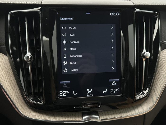Volvo XC60 D4 AWD INSCRIPTION CZ 2.0 d