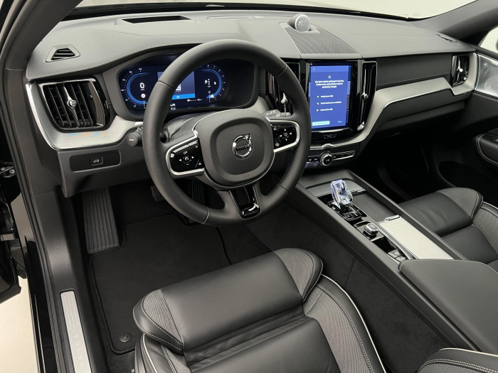 Volvo XC60 B5 AWD ULTRA BLACK EDITION AUT 2.0 Edition