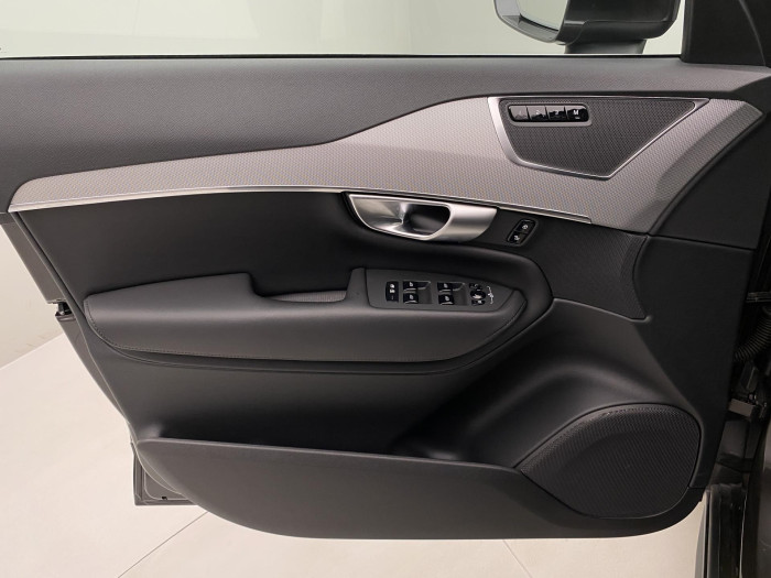 Volvo XC90 B5 AWD CORE AUT CZ 7míst