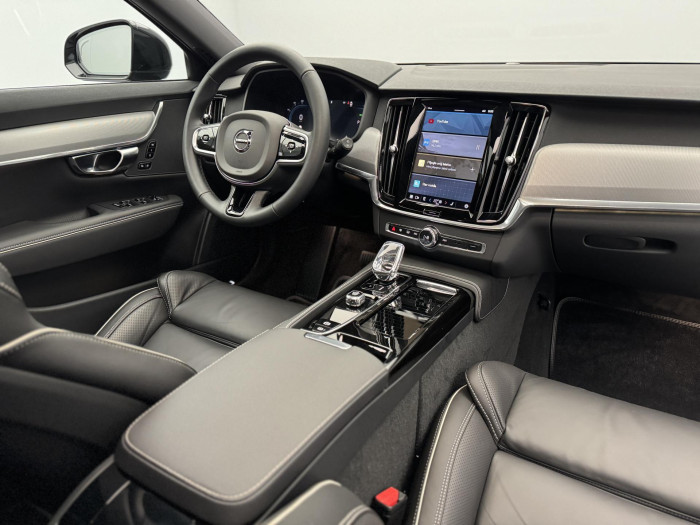 Volvo V90 T6 AWD RECHARGE PLUS