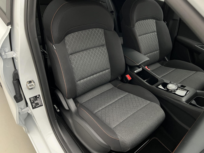 MG MG3 1.5 EMOTION Hybrid+ AUT CZ