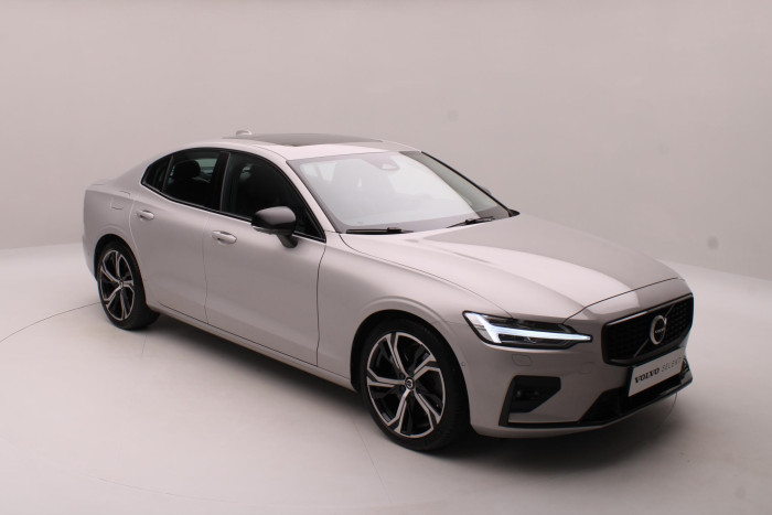 Volvo S60 B5 AWD ULTIMATE DARK AUT CZ