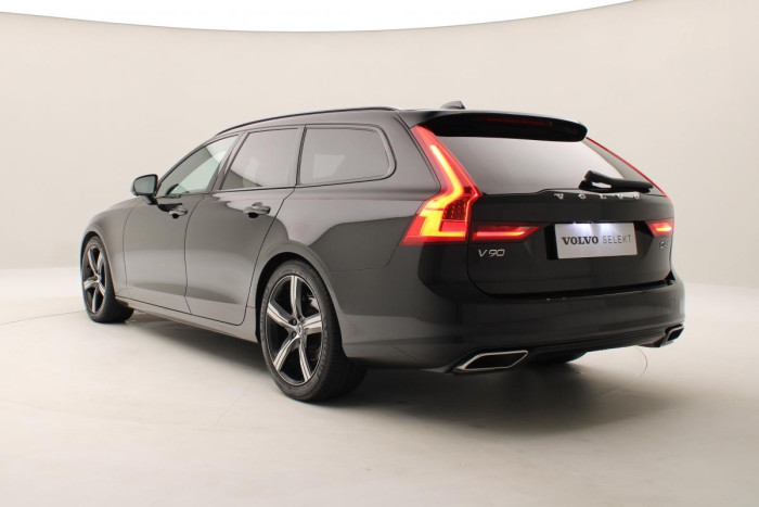 Volvo V90 D4 AWD R-DESIGN REZERVACE 2.0 d