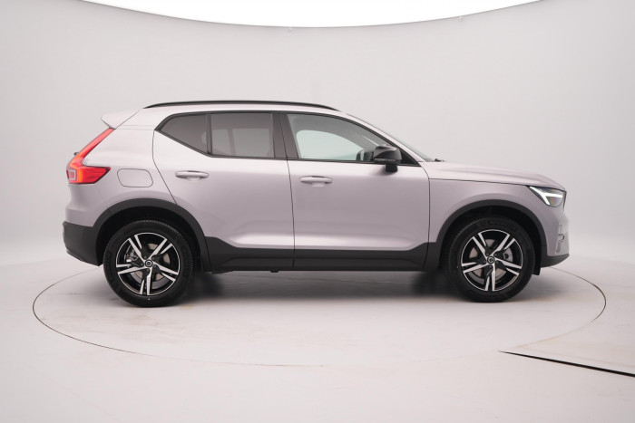 Volvo XC40 B3 AUT DARK PLUS