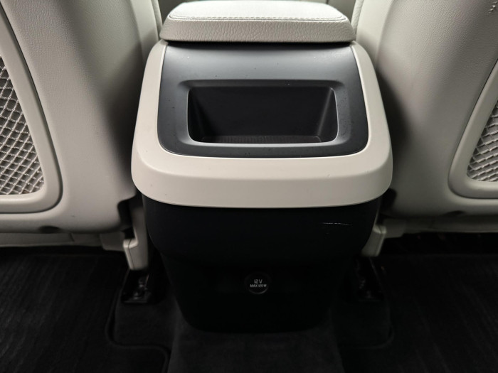 Volvo XC90 D5 AWD INSCRIPTION AUT CZ 2.0 d