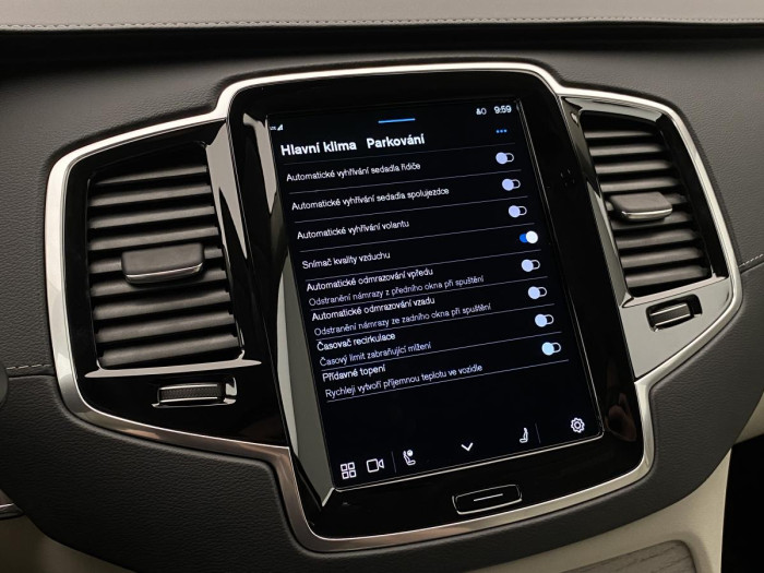 Volvo XC90 B5 AWD AUT BRIGHT PLUS 7míst 2.0 Plus