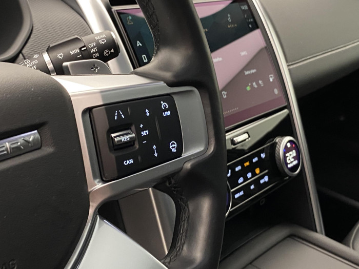 Land Rover Discovery D250 DYNAMIC SE AWD AUT 3.0 d Dynamic SE