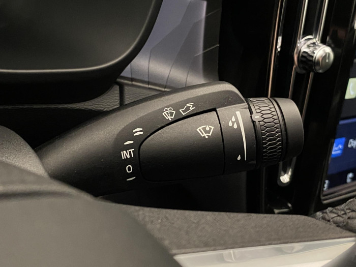 Volvo EC40 ULTRA BLACK EDITION TWIN MOTOR Edition