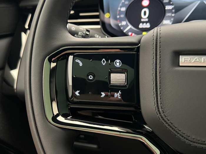 Land Rover Range Rover Sport D300 DYNAMIC SE AWD AUT 3.0 d Dynamic SE