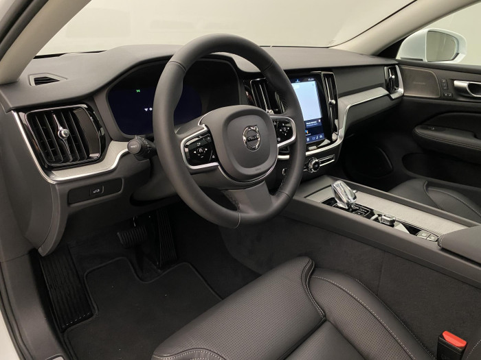 Volvo V60 B4 AUT BRIGHT PLUS