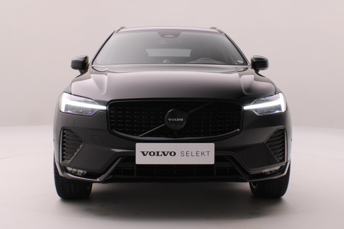 Volvo XC60 B5 AWD R-DESIGN AUT CZ