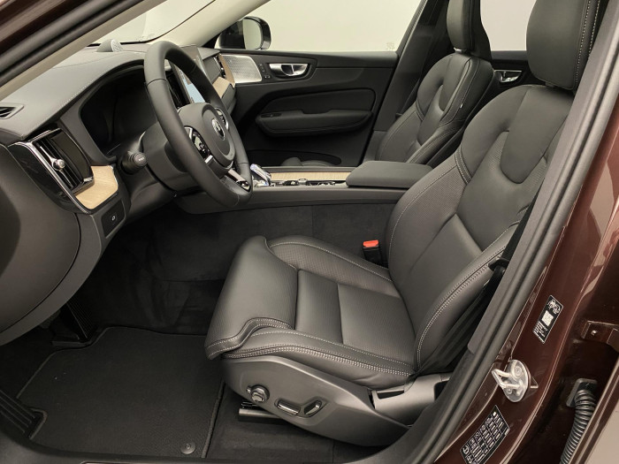 Volvo XC60 B5 AWD AUT DARK ULTRA