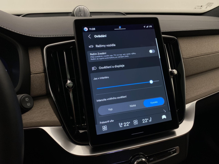 Volvo XC90 T8 AWD PLUG-IN BRIGHT ULTRA 7m